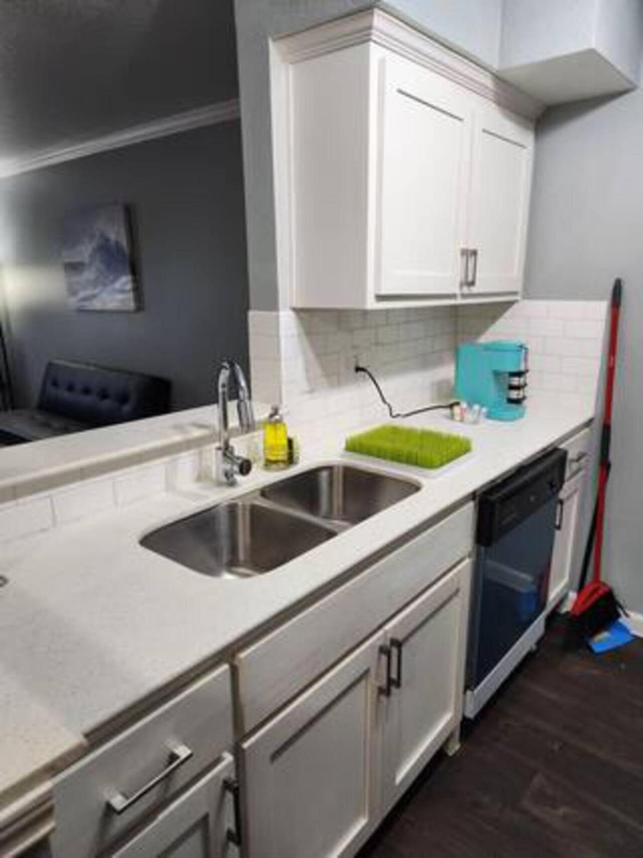 Blue Shark *B501* @ Medical Center 1Br Modern King Apartment With Private Patio Houston Buitenkant foto
